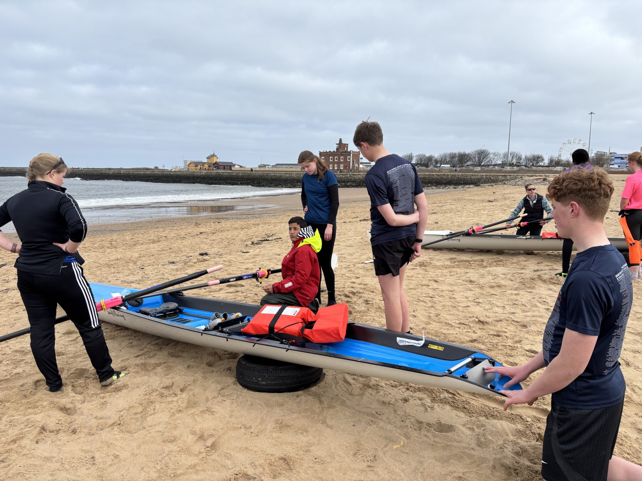 Juniors go Beach Sprinting at South Shields – Tees Rowing Club